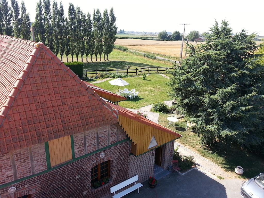 Gite De La Ferme Des Crins Blancs Villa Hazebrouck Værelse billede